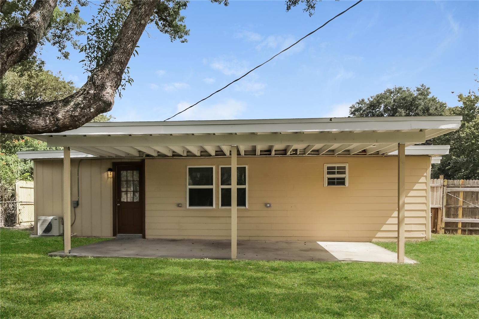 Image 15 of 16 For 560 Georgia Avenue