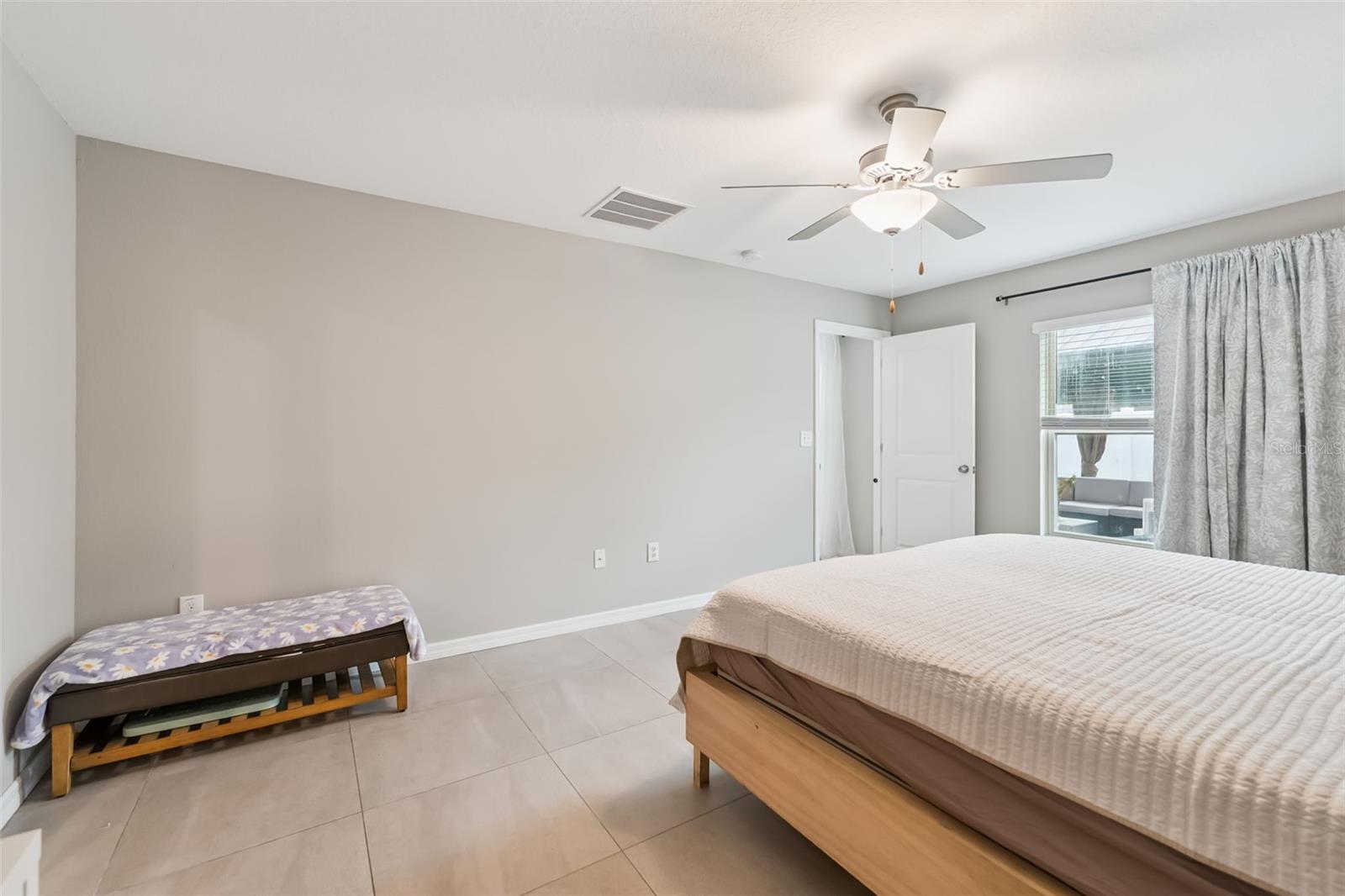 Image 16 of 22 For 7419 Pearly Everlasting Avenue