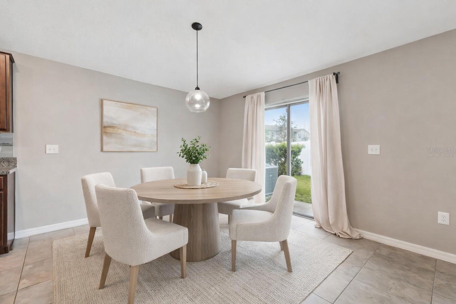 Image 7 of 22 For 7419 Pearly Everlasting Avenue