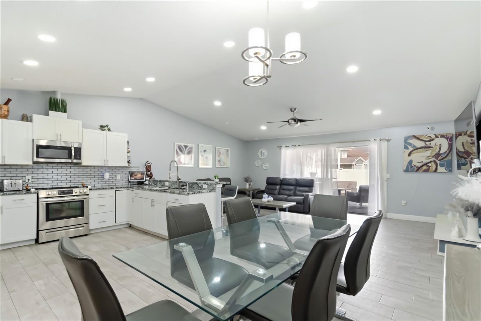 Image 15 of 48 For 1873 Casselwood Street