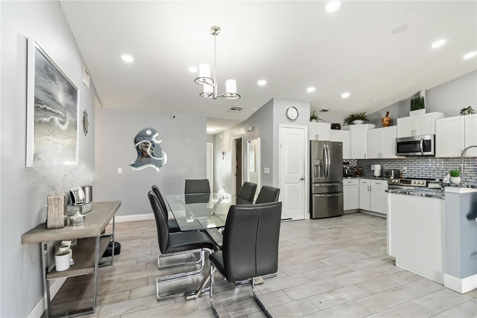 Image 17 of 48 For 1873 Casselwood Street