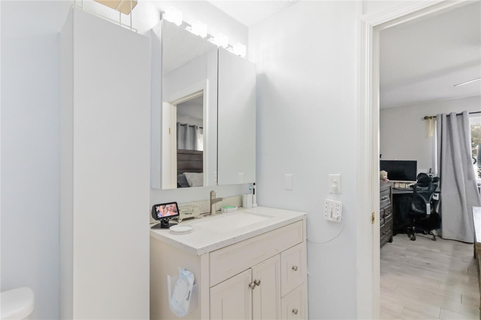 Image 31 of 48 For 1873 Casselwood Street