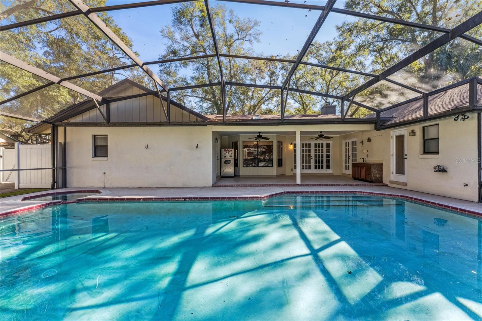 Image 27 of 33 For 650 Cayuga Drive