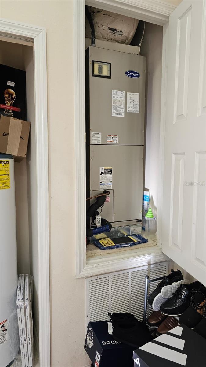 Image 27 of 41 For 10193 Ridgebloom Avenue