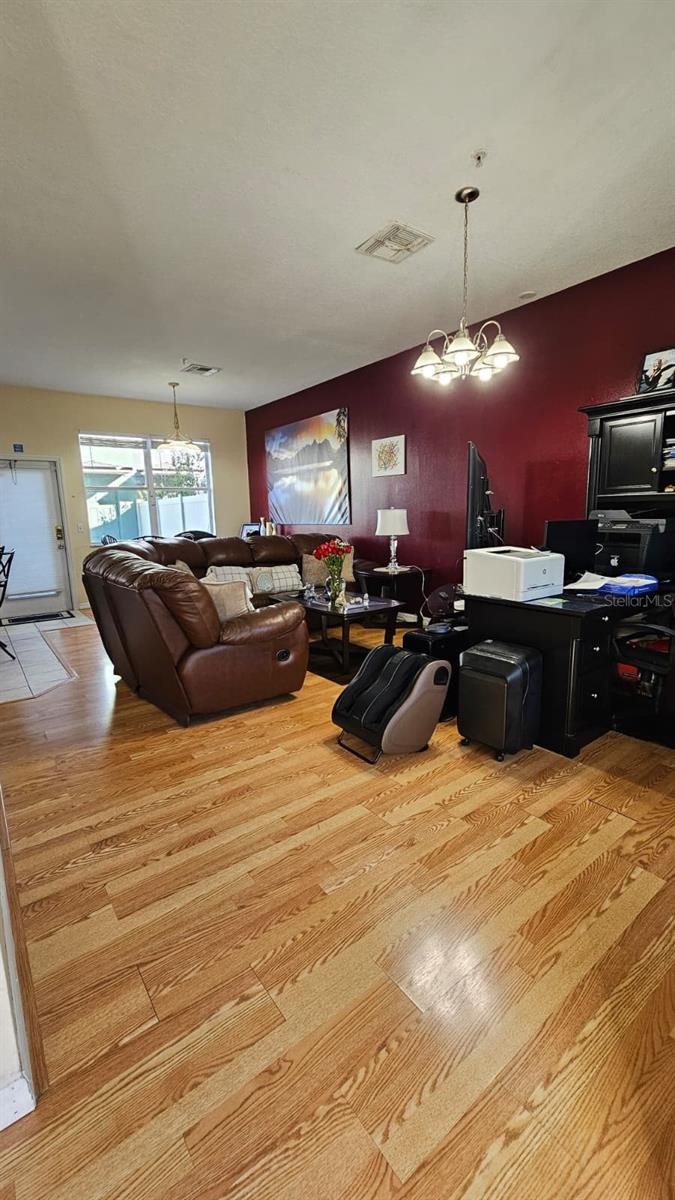 Image 4 of 41 For 10193 Ridgebloom Avenue