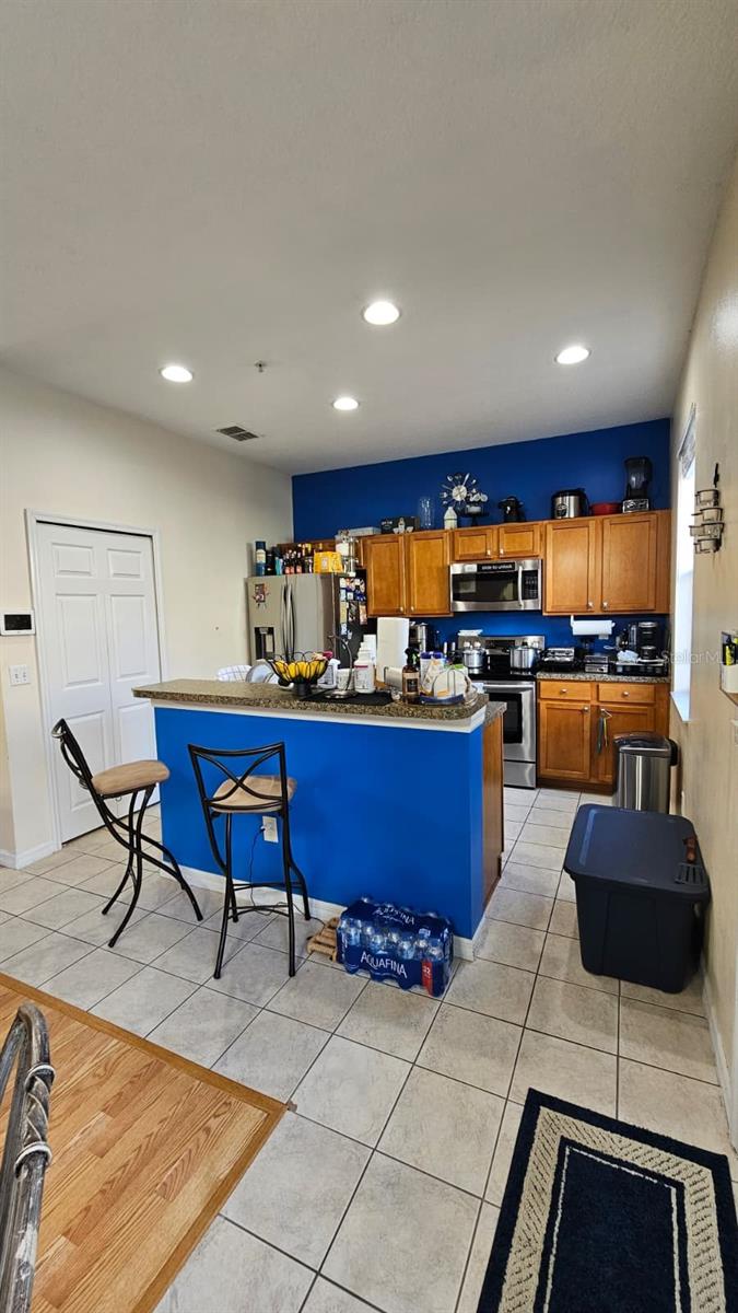 Image 7 of 41 For 10193 Ridgebloom Avenue