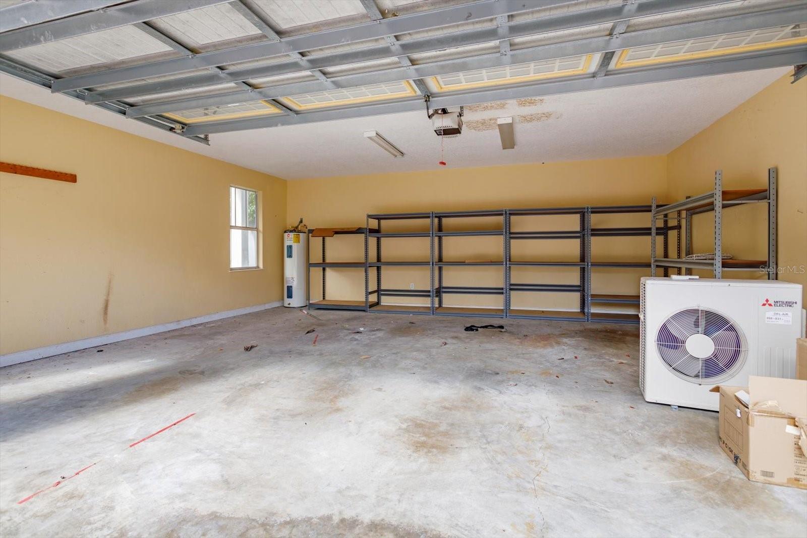 Image 43 of 47 For 817 Livingston Street