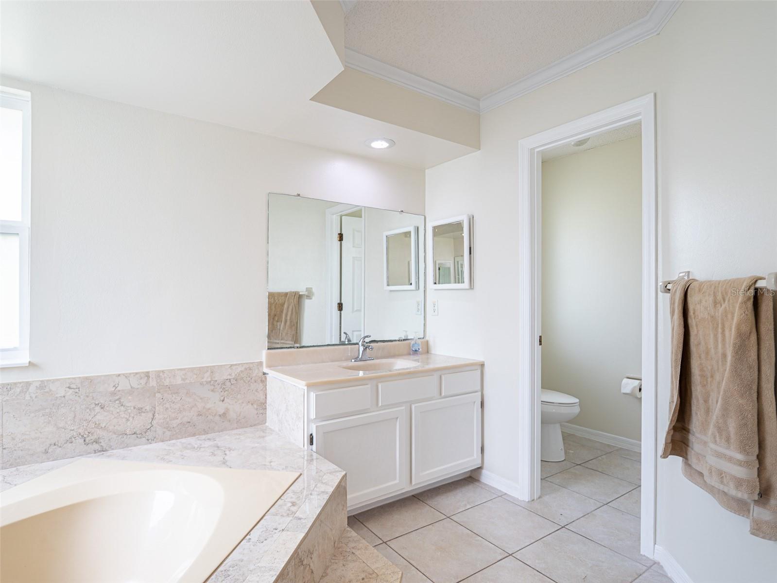 Image 18 of 41 For 1167 Woodland Terrace Trail