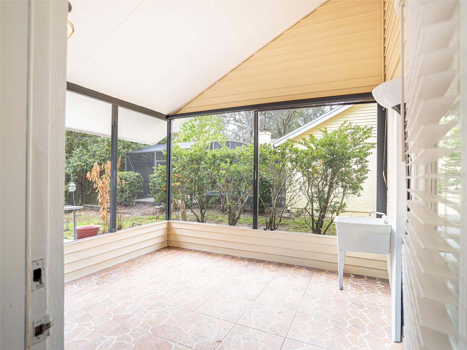 Image 28 of 41 For 1167 Woodland Terrace Trail