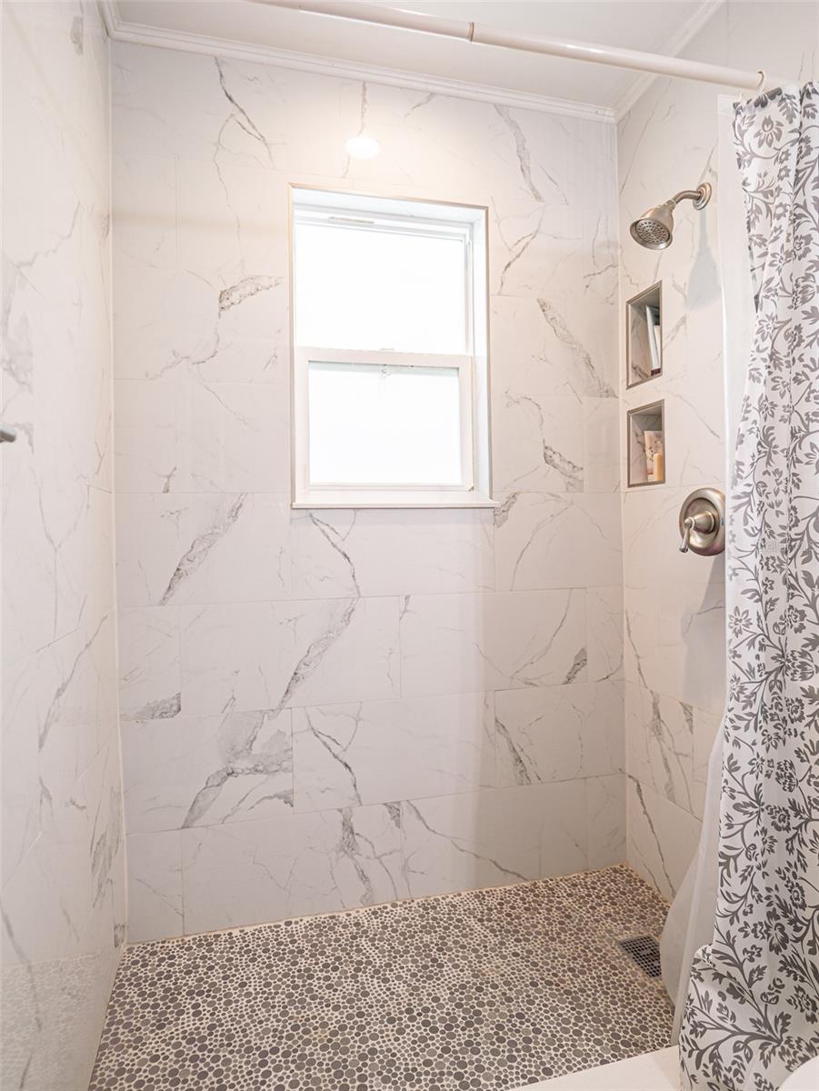 Image 35 of 41 For 1167 Woodland Terrace Trail