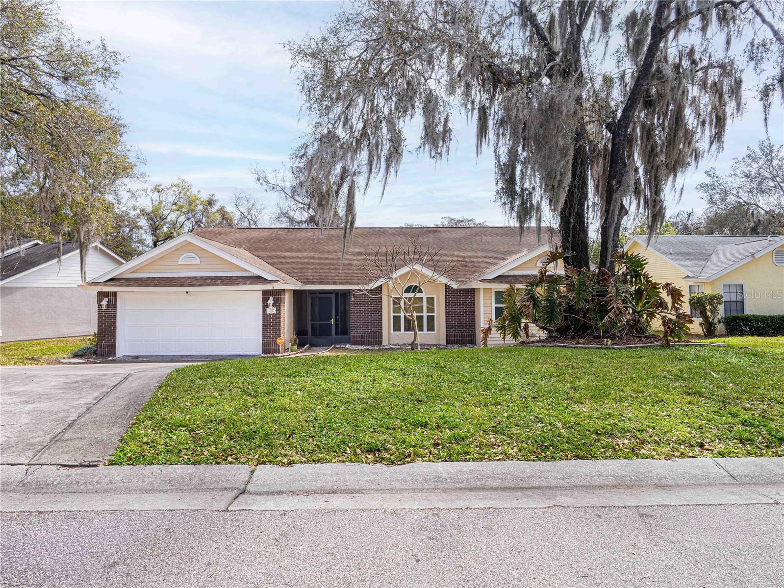 Image 4 of 41 For 1167 Woodland Terrace Trail