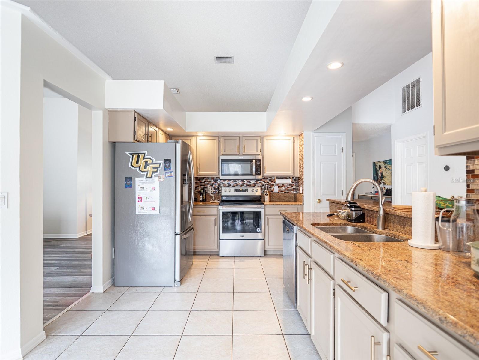 Image 9 of 41 For 1167 Woodland Terrace Trail