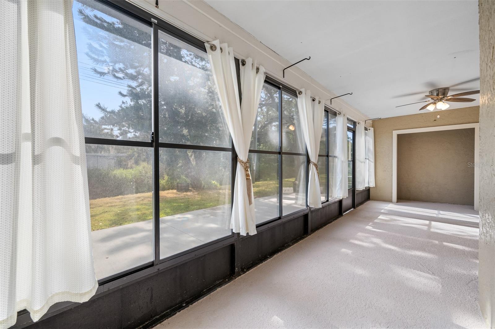 Image 12 of 41 For 1125 Somerset Circle S