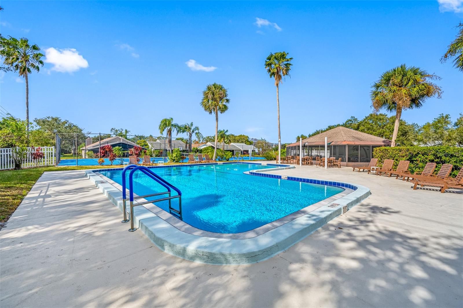 Image 38 of 41 For 1125 Somerset Circle S