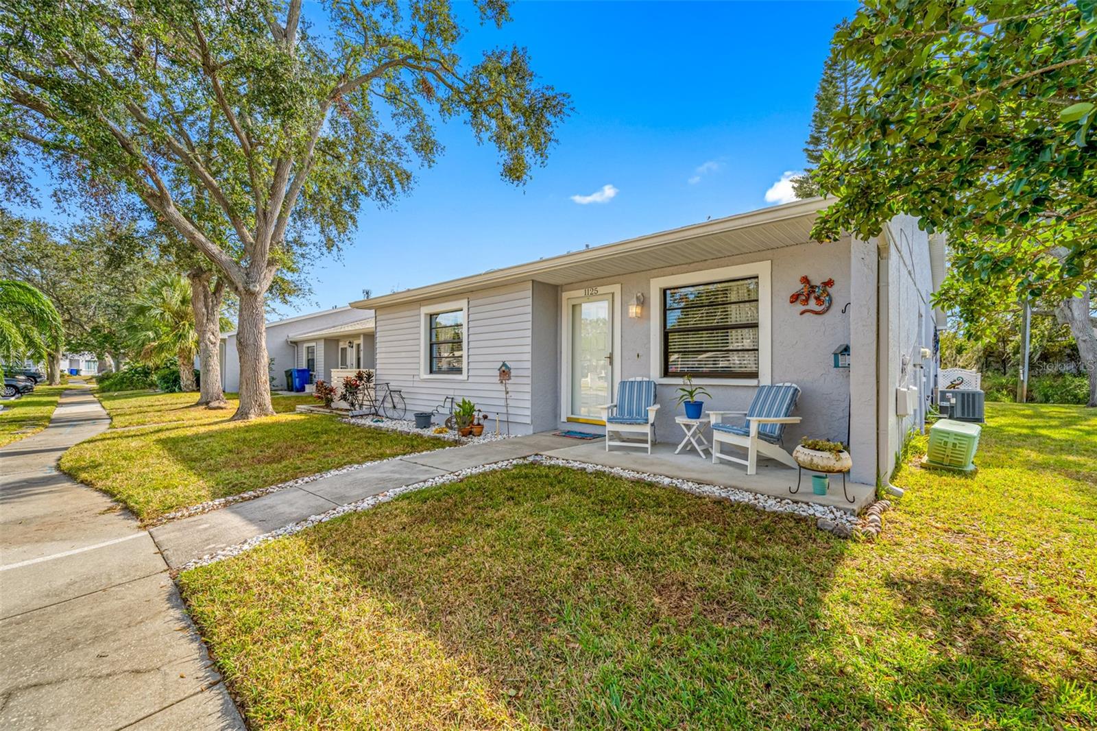 Image 4 of 41 For 1125 Somerset Circle S