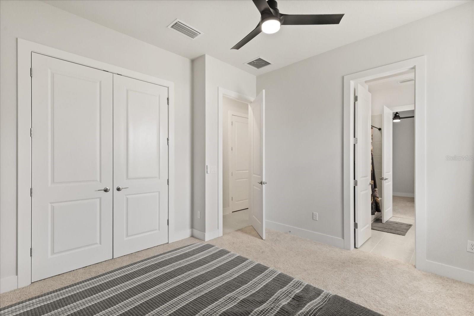 Image 22 of 38 For 8297 Ivy Stark Boulevard