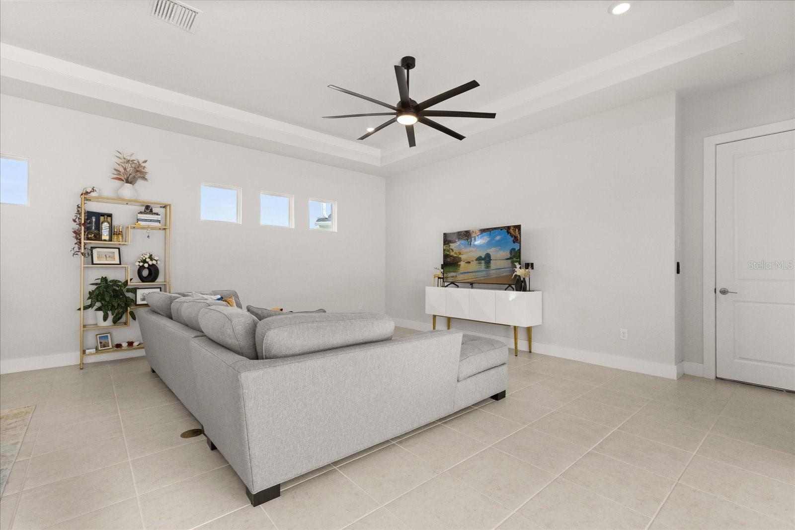 Image 3 of 38 For 8297 Ivy Stark Boulevard