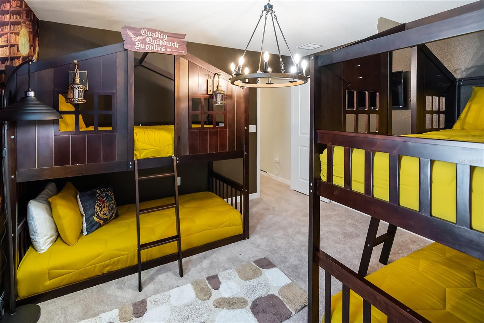 Image 28 of 44 For 4051 Lana Avenue