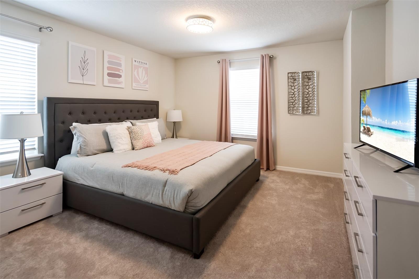 Image 33 of 44 For 4051 Lana Avenue