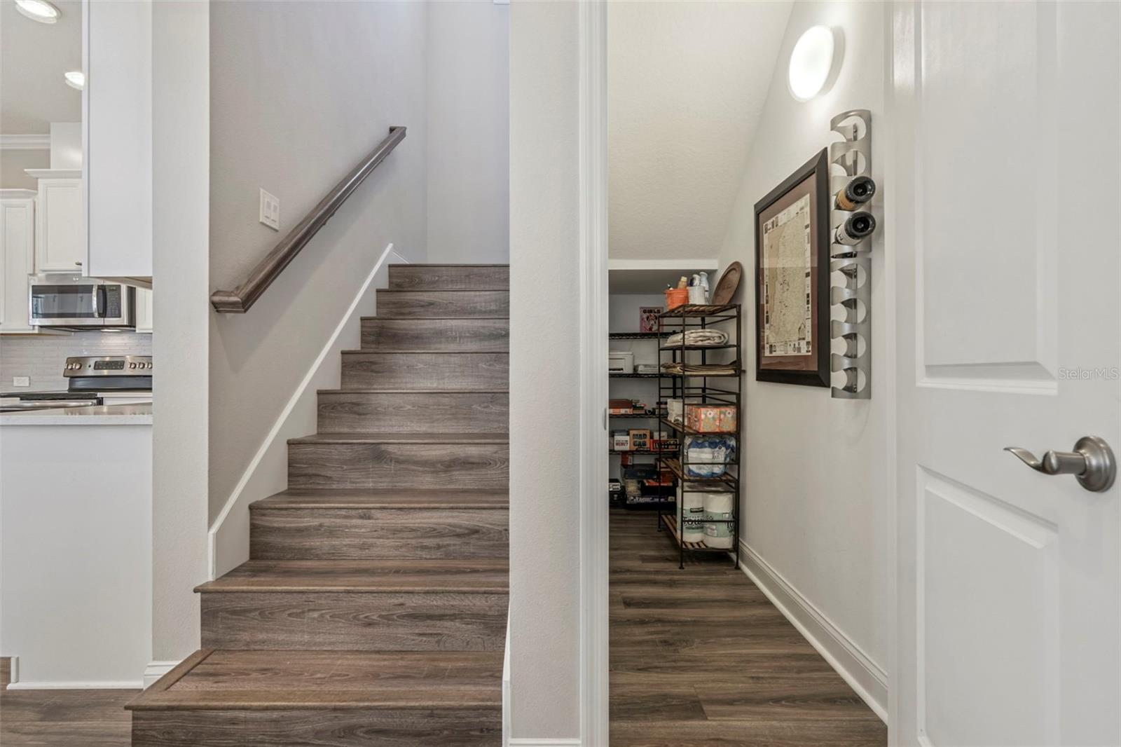 Image 24 of 87 For 1640 Resolute Street