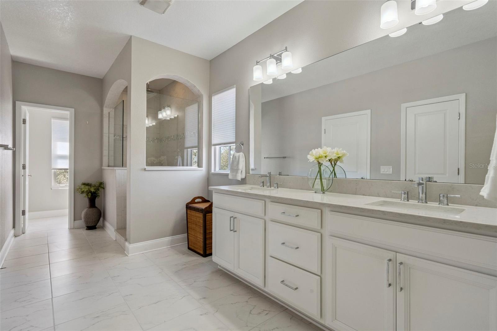 Image 38 of 87 For 1640 Resolute Street