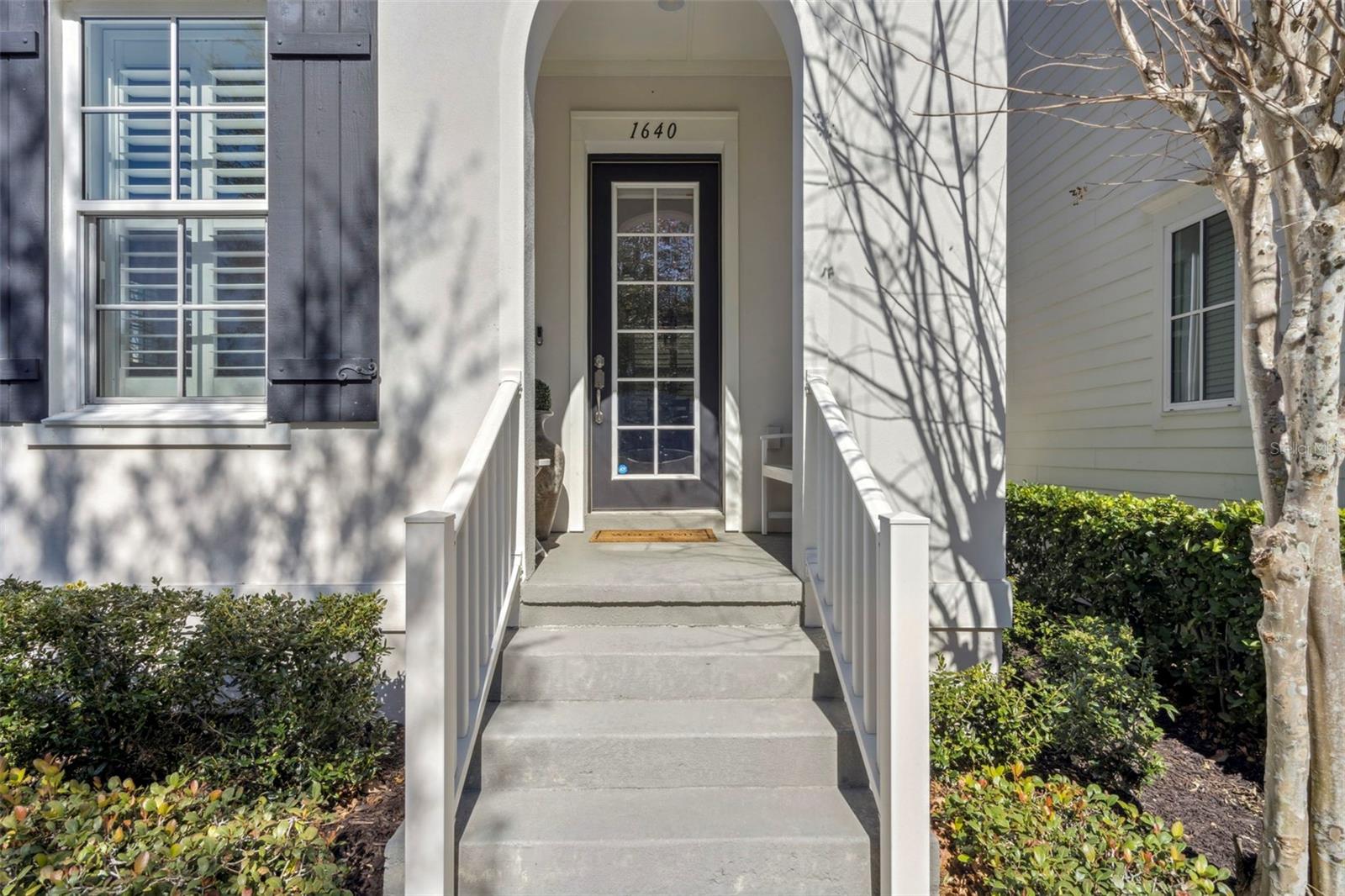 Image 5 of 87 For 1640 Resolute Street