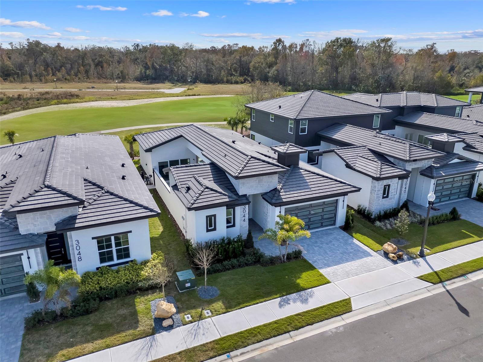 Image 3 of 47 For 3044 Kensington Avenue