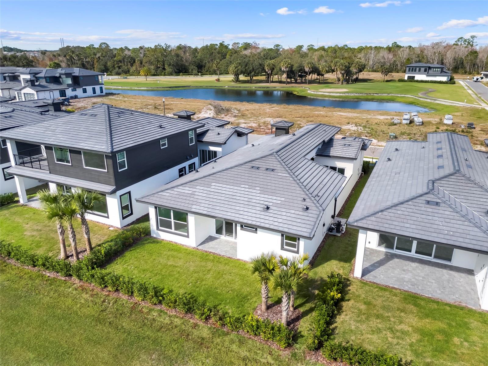 Image 43 of 47 For 3044 Kensington Avenue