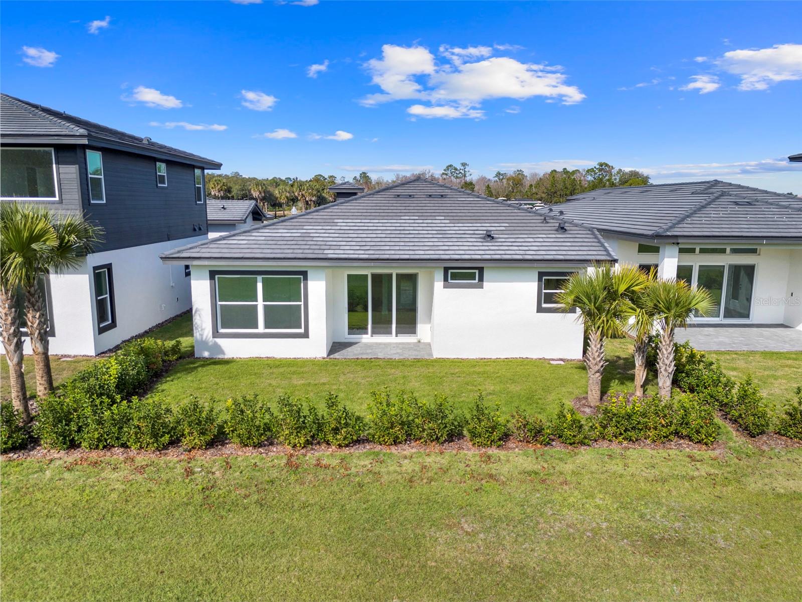 Image 44 of 47 For 3044 Kensington Avenue