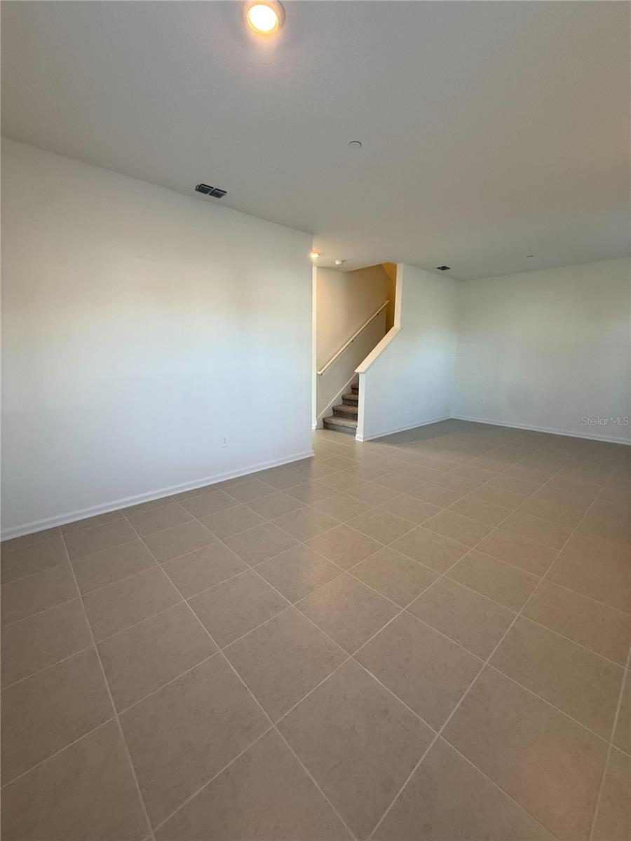 Image 2 of 21 For 2332 Rider Rain Lane