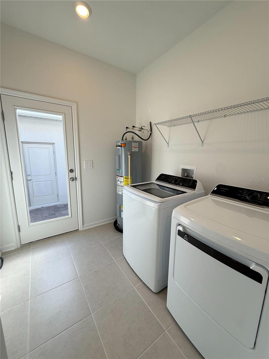 Image 9 of 21 For 2332 Rider Rain Lane