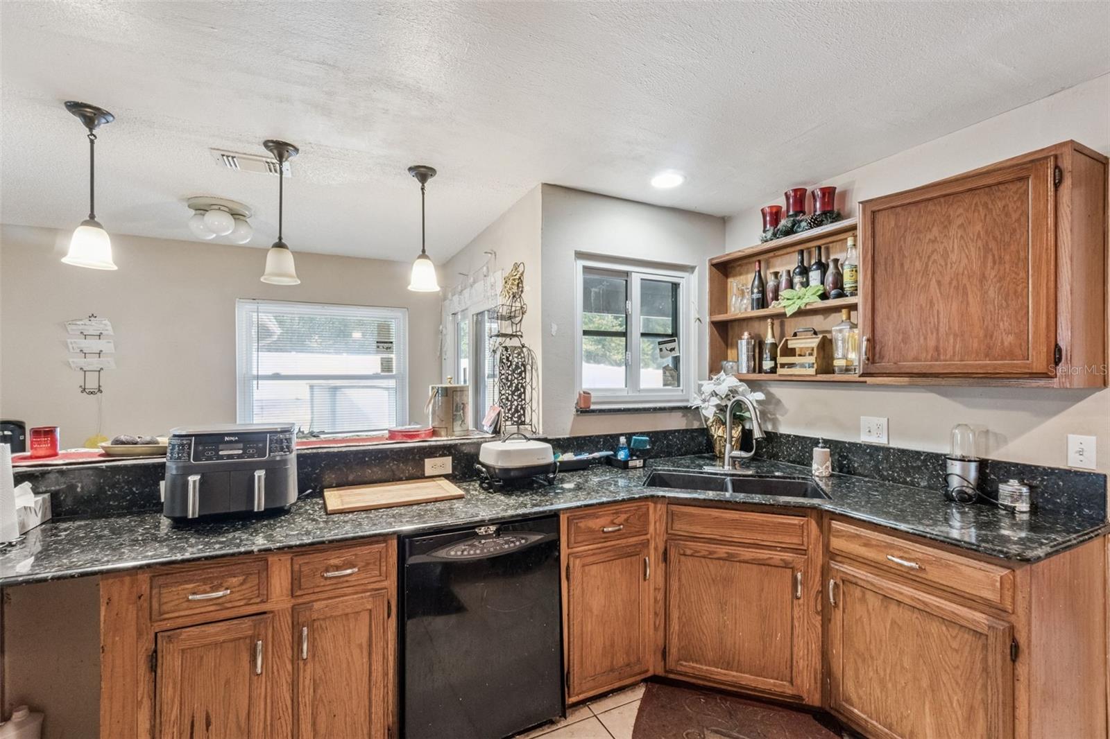 Image 15 of 43 For 6815 Crescent Ridge Road