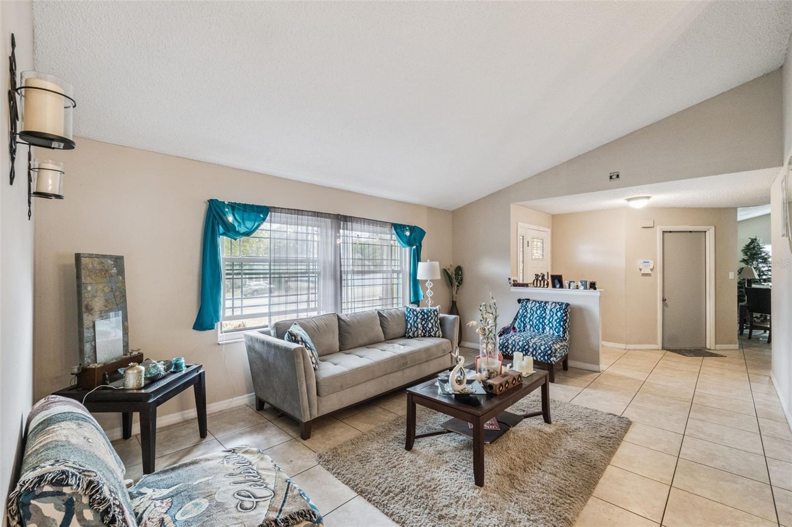 Image 5 of 43 For 6815 Crescent Ridge Road