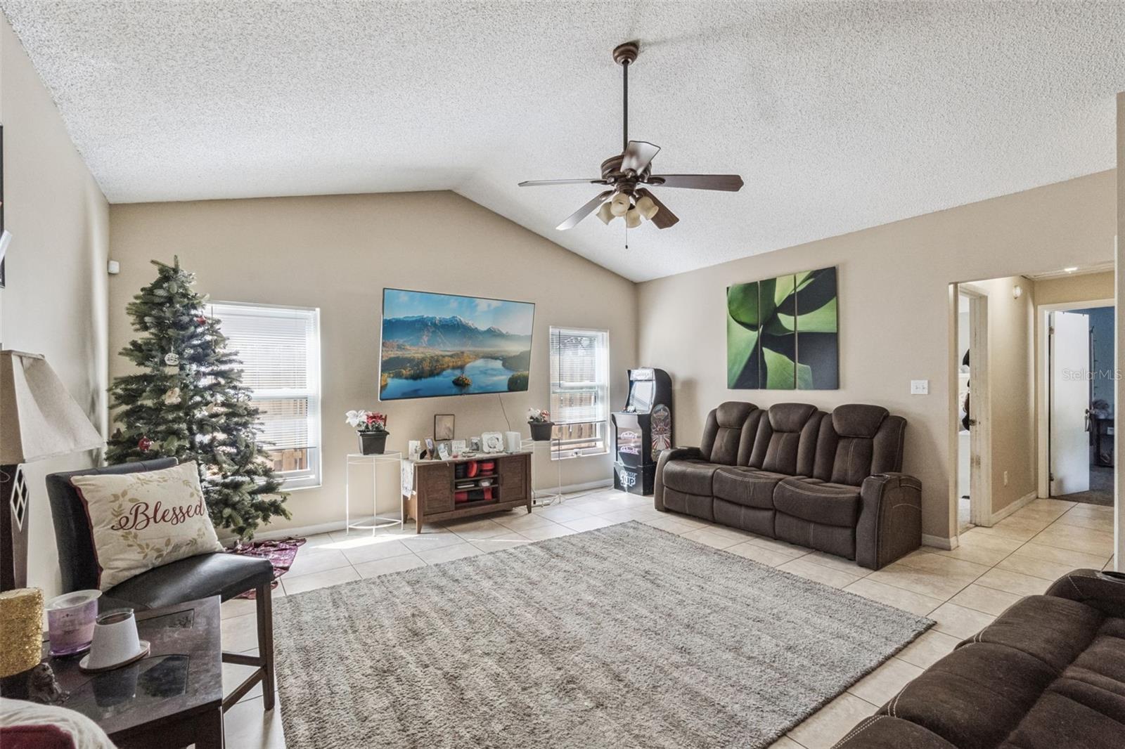 Image 7 of 43 For 6815 Crescent Ridge Road