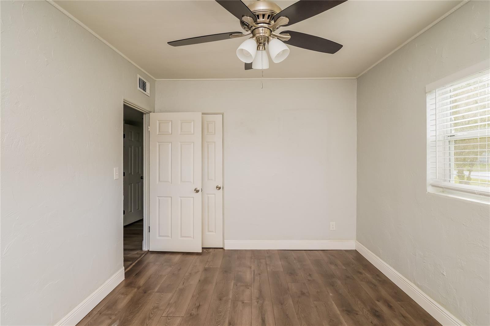 Image 10 of 16 For 107 Quintard Avenue