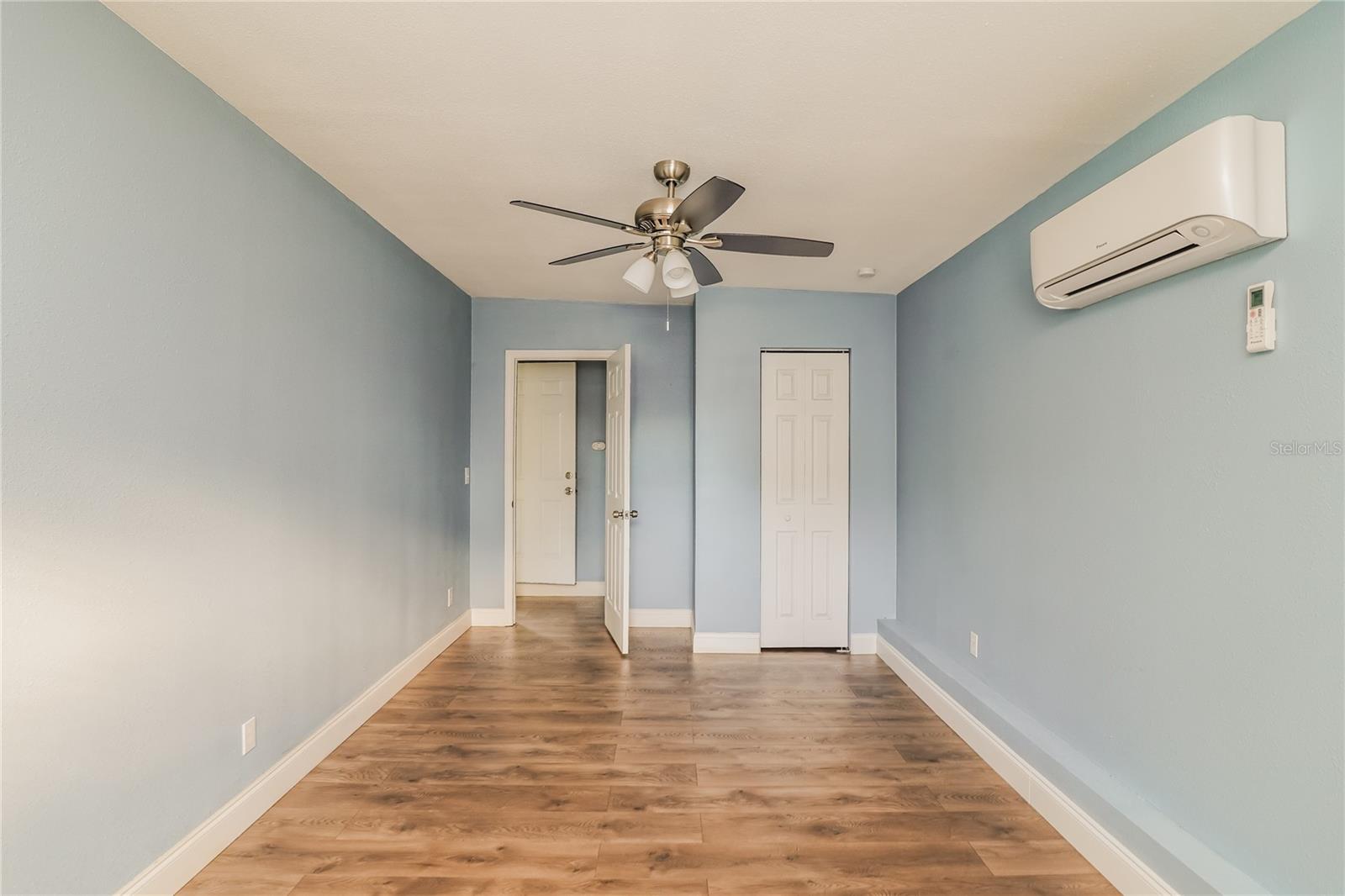 Image 9 of 16 For 107 Quintard Avenue