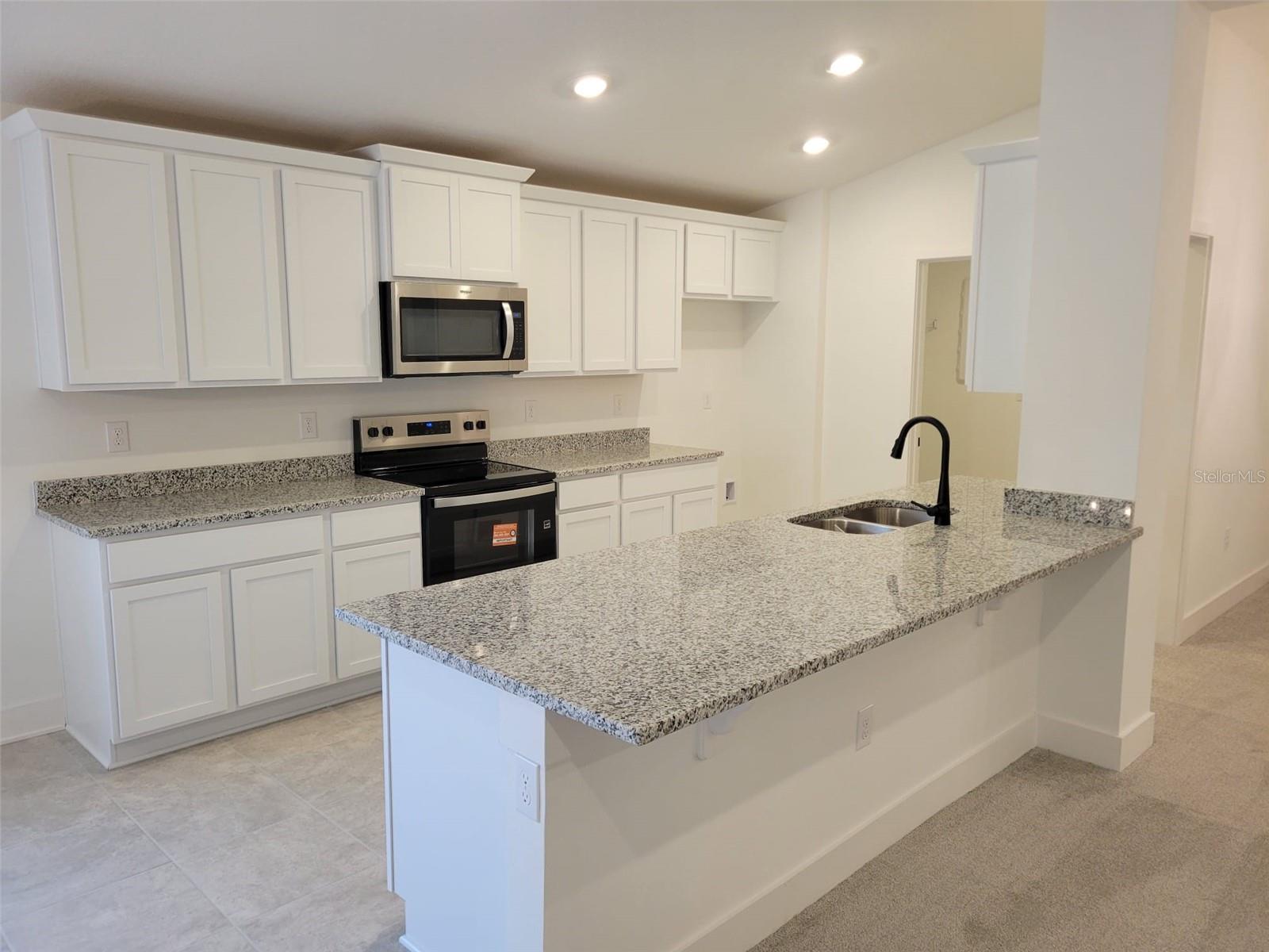 Image 7 of 20 For 271 Verny Grove Lane