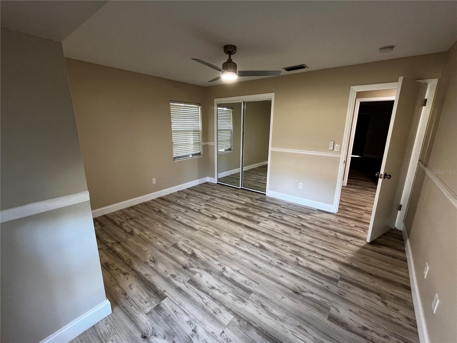 Image 14 of 24 For 1329 Medinah Court