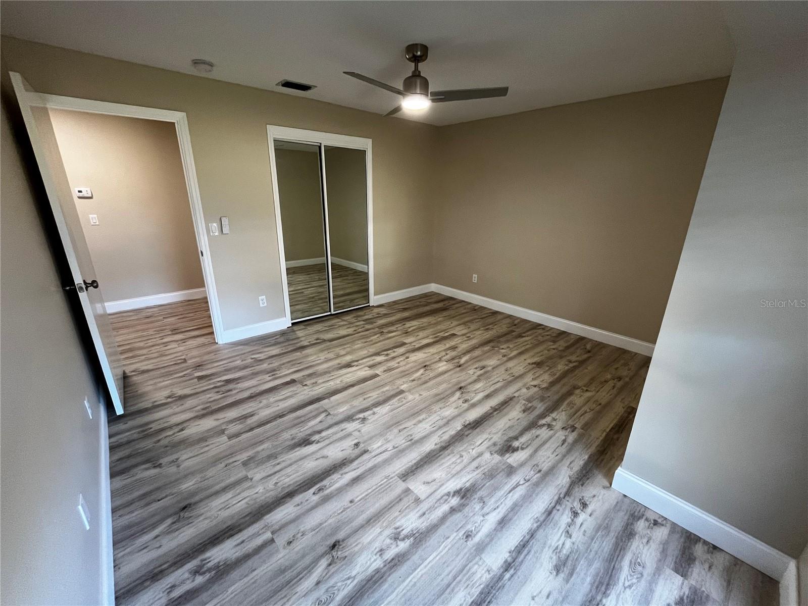 Image 19 of 24 For 1329 Medinah Court