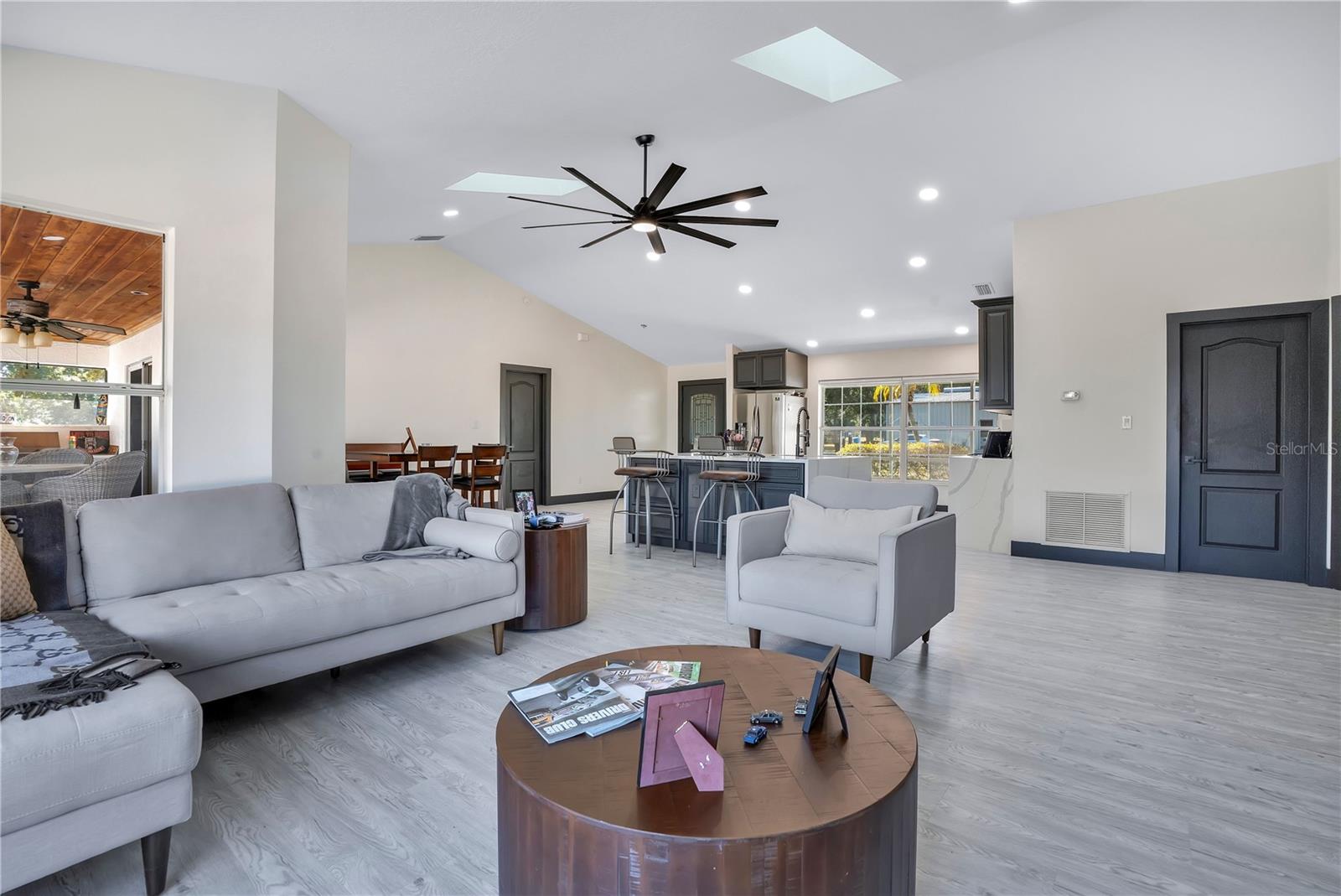 Image 13 of 69 For 13900 Gadson Street