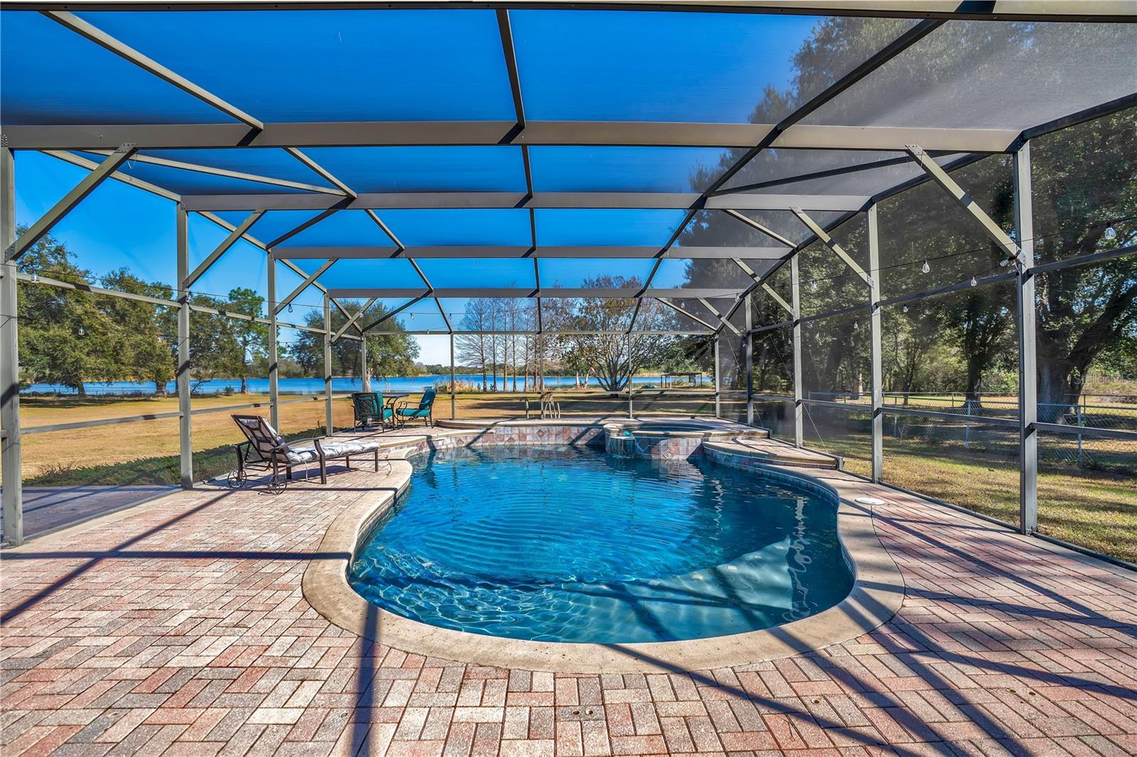 Image 32 of 69 For 13900 Gadson Street