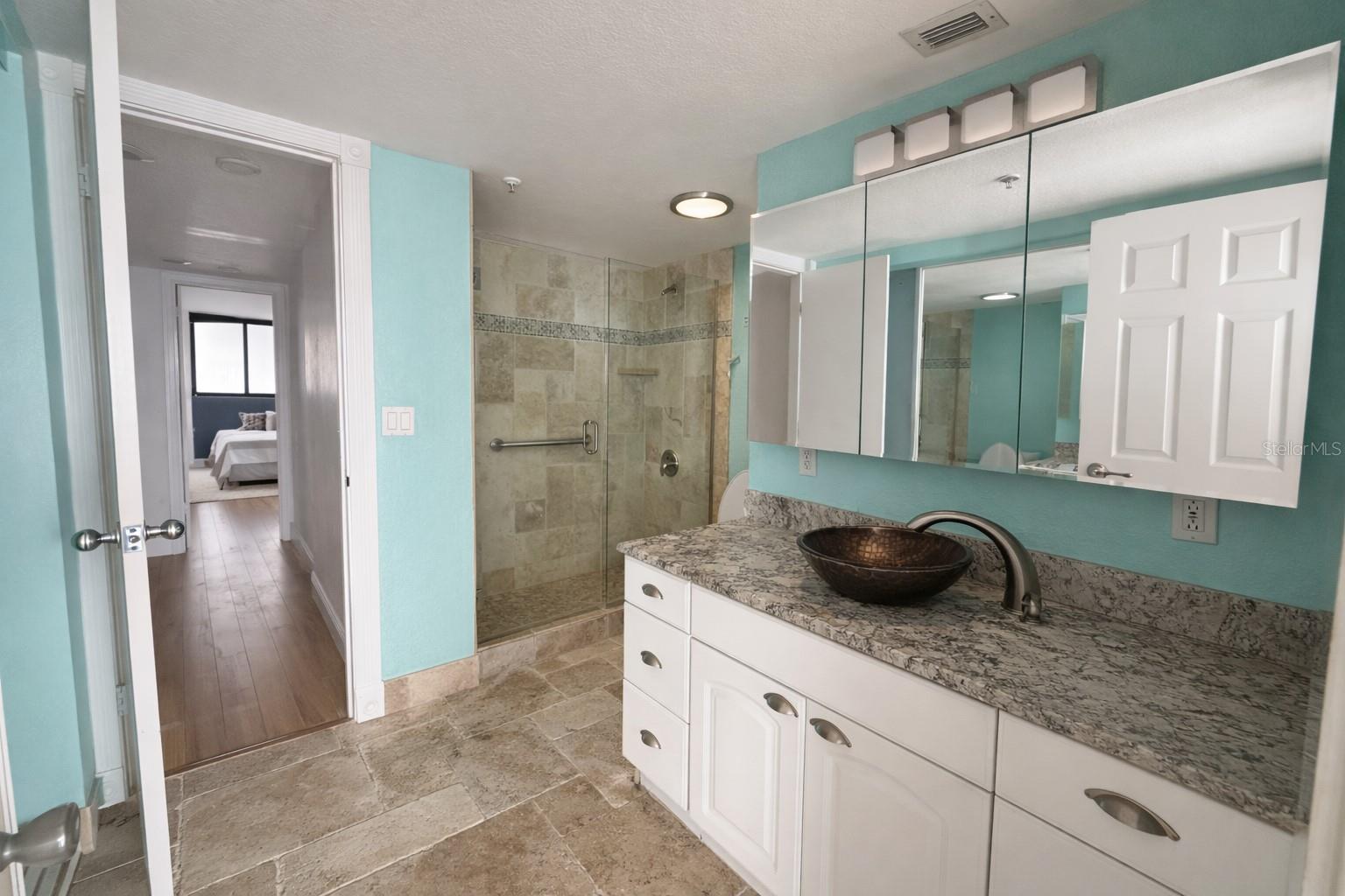 Image 10 of 25 For 530 Central Boulevard 1602