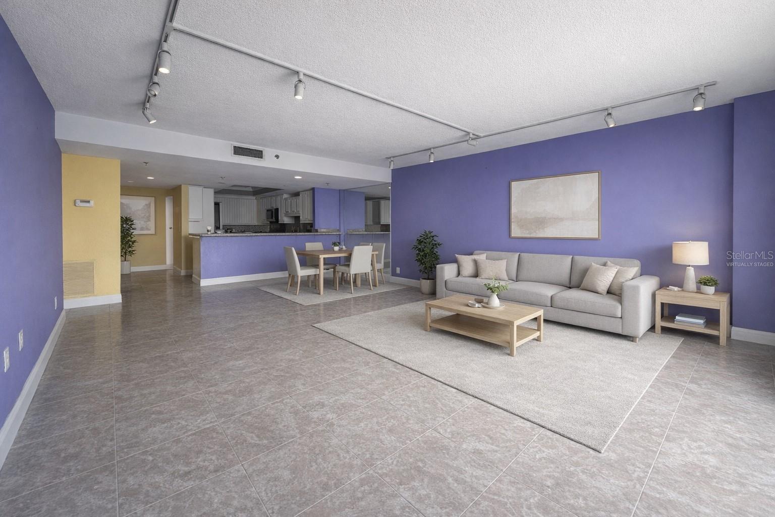 Image 7 of 25 For 530 Central Boulevard 1602