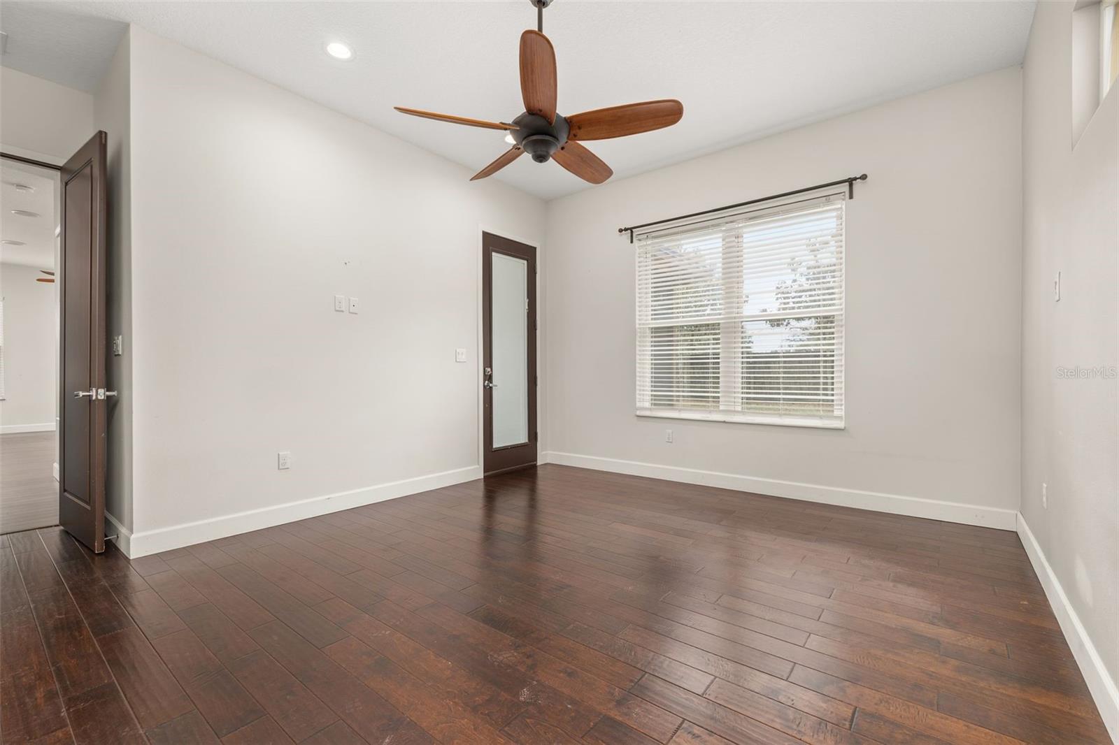 Image 11 of 30 For 236 Newell Street