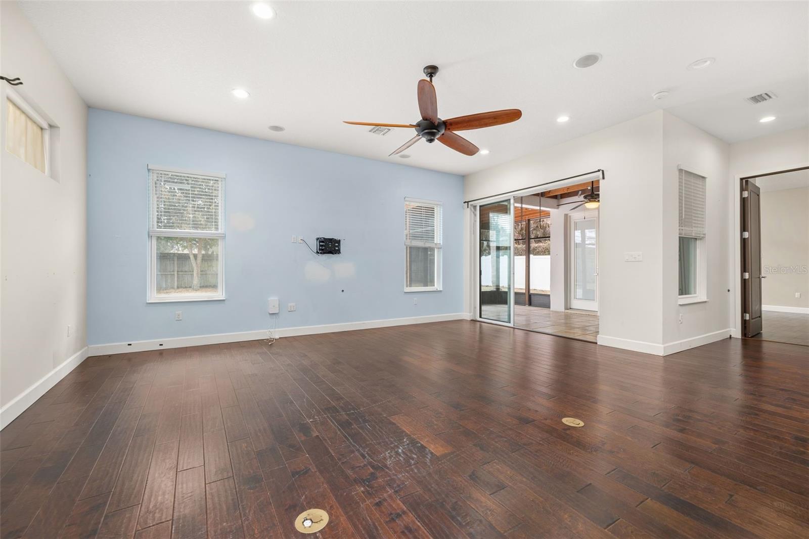 Image 8 of 30 For 236 Newell Street