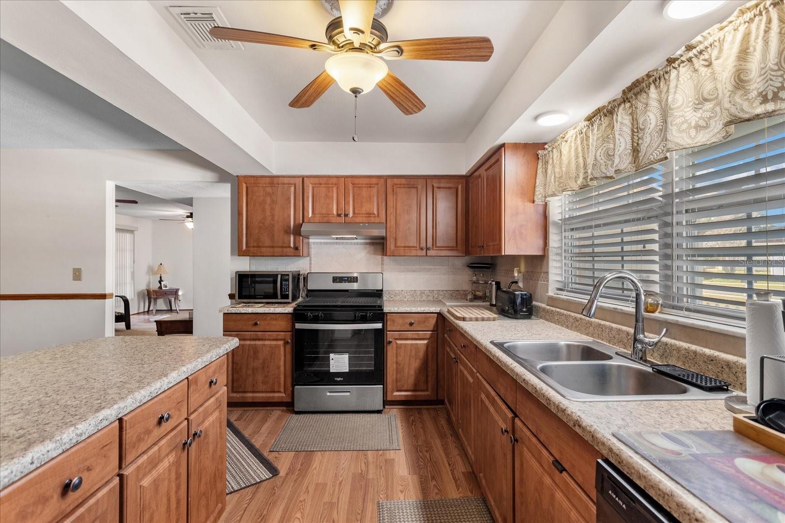 Image 10 of 40 For 6503 Brockbank Drive