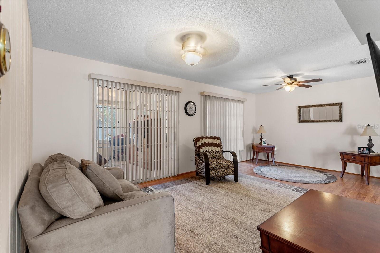 Image 7 of 40 For 6503 Brockbank Drive