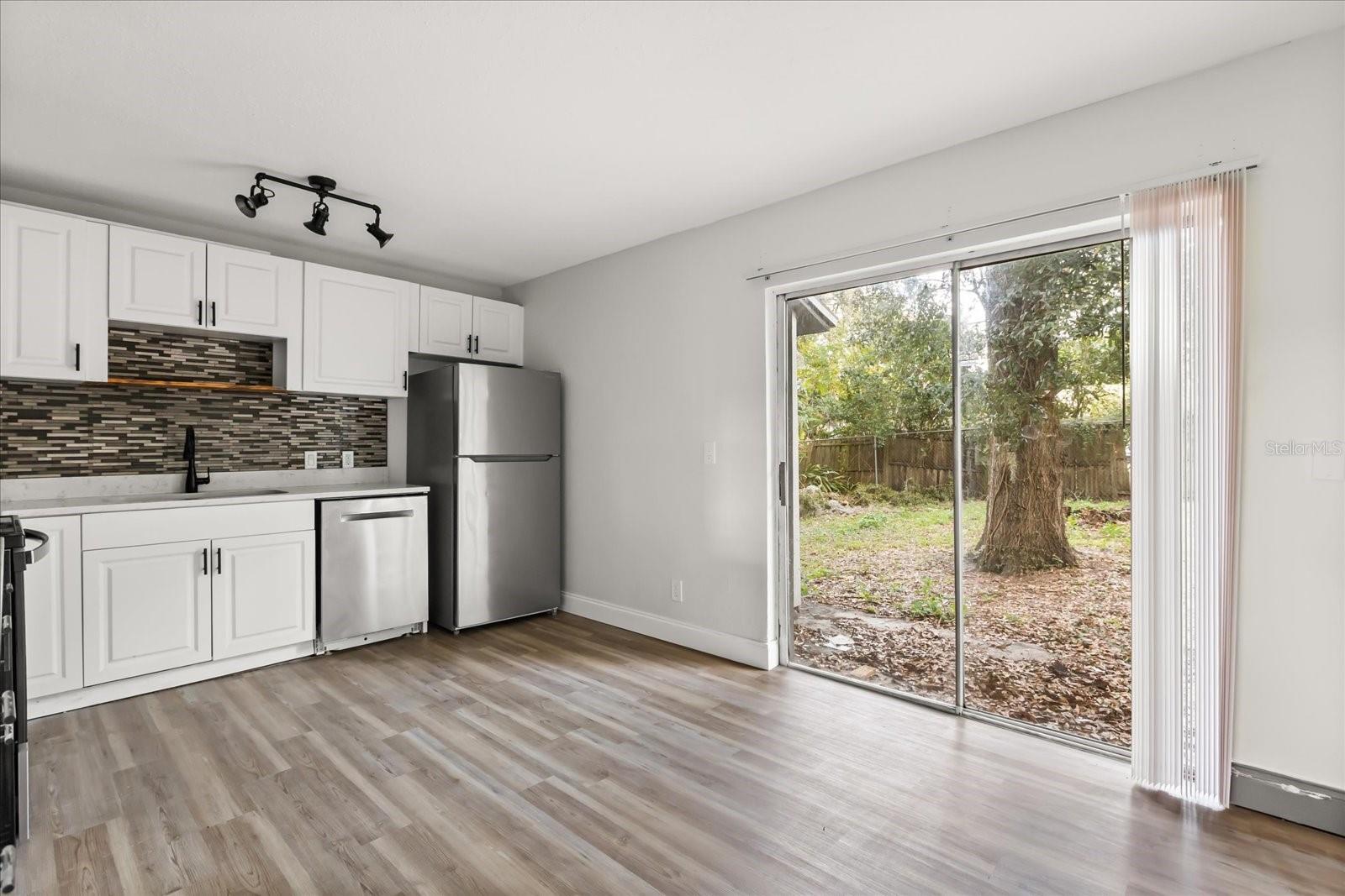 Image 4 of 19 For 2507 Newberry Street