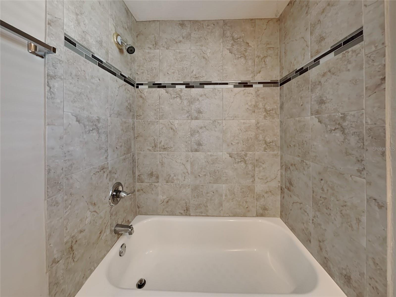 Image 14 of 16 For 1333 Salisbury Drive