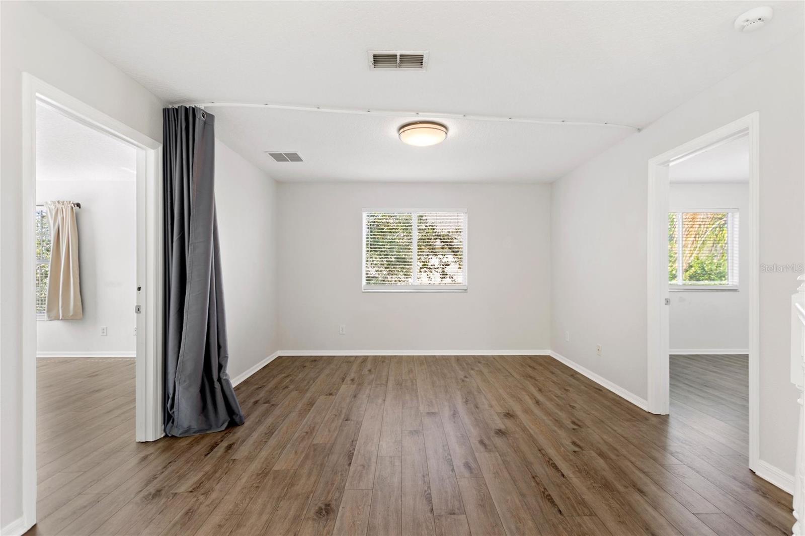 Image 30 of 59 For 9020 Pecky Cypress Way